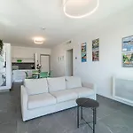 Le By Interhome Gravedona