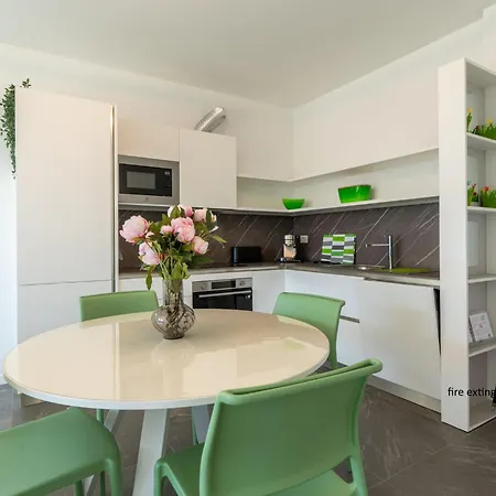 Apartamento Le By Interhome