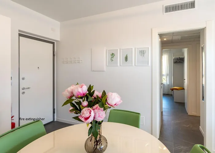 Le By Interhome Appartement Gravedona